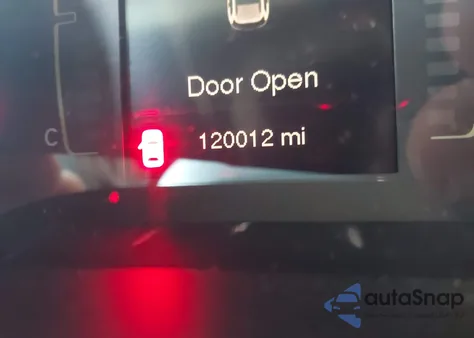 2014 Jeep Cherokee Latitude z USA, uszkodzony, nr VIN 1C4PJMCB6EW197258